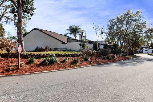 Building Photo - 7814 Cypress Point Ct