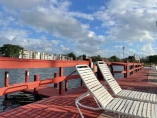 Building Photo - 9531 Seagrape Dr