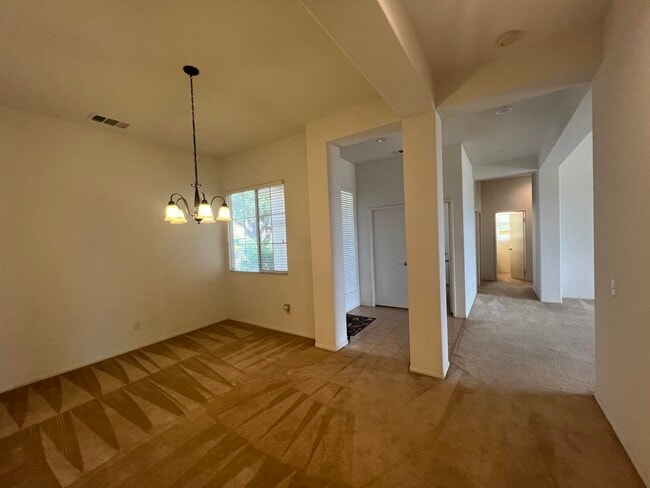 Building Photo - 13633 Overlook Dr