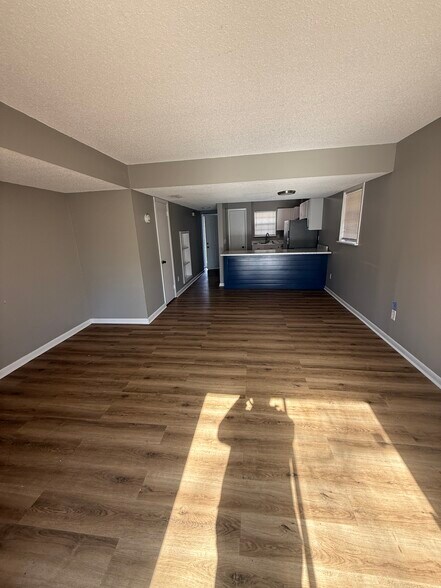 Building Photo - 7801 3rd Ave S