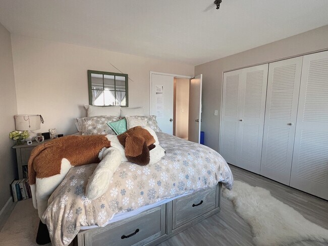 Building Photo - 376 Ocean Ave