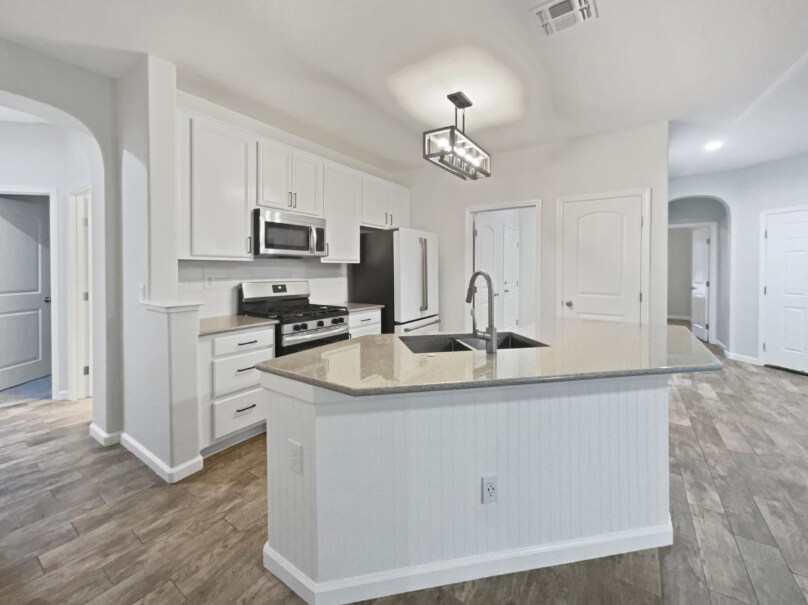 Building Photo - 7525 Muirfield Way