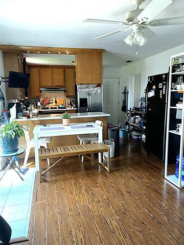 Building Photo - 725 Danish Dr