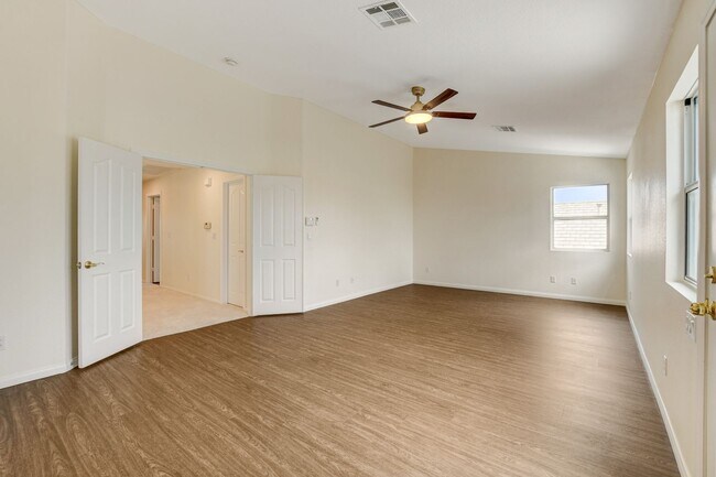 Building Photo - 8913 Arabian Filly Ave