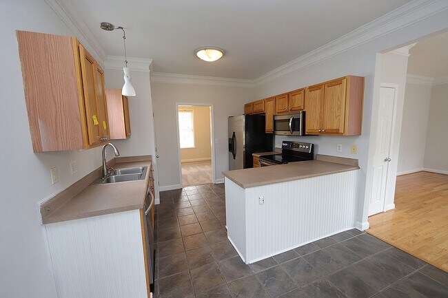 Building Photo - Lovely Four Bedroom Home in Convenient North Raleigh Location