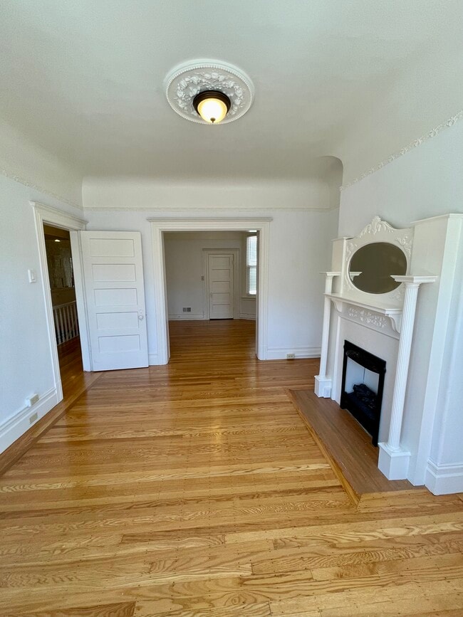 Building Photo - 2632 Post St