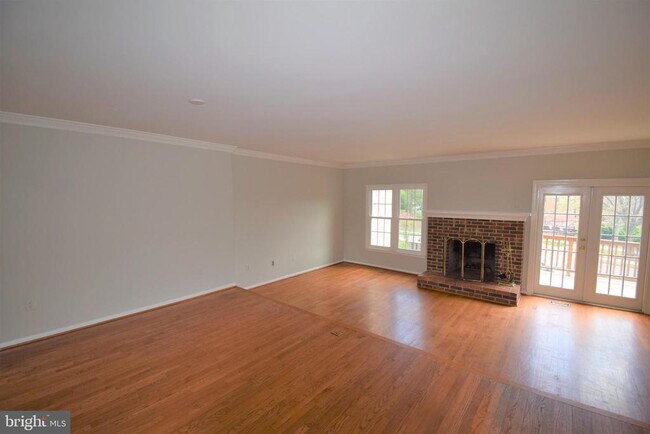 Building Photo - 8243 Cedar Landing Ct