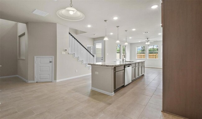 Building Photo - 7349 Hinsdale Dr