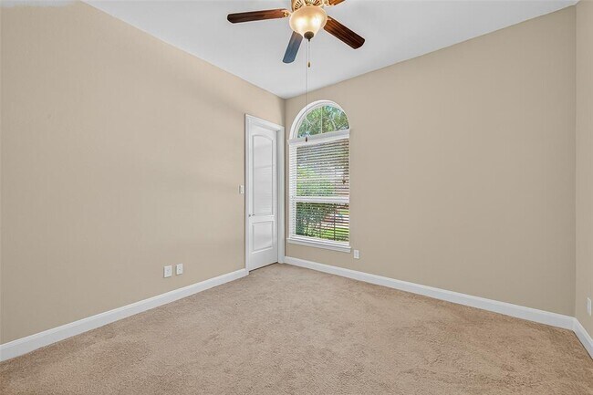 Building Photo - 4435 Calvet Forest Dr
