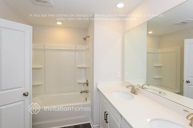 Building Photo - 1606 C M Human Ct