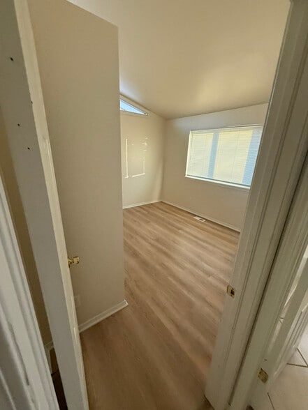 Building Photo - 5380 S Prescott St