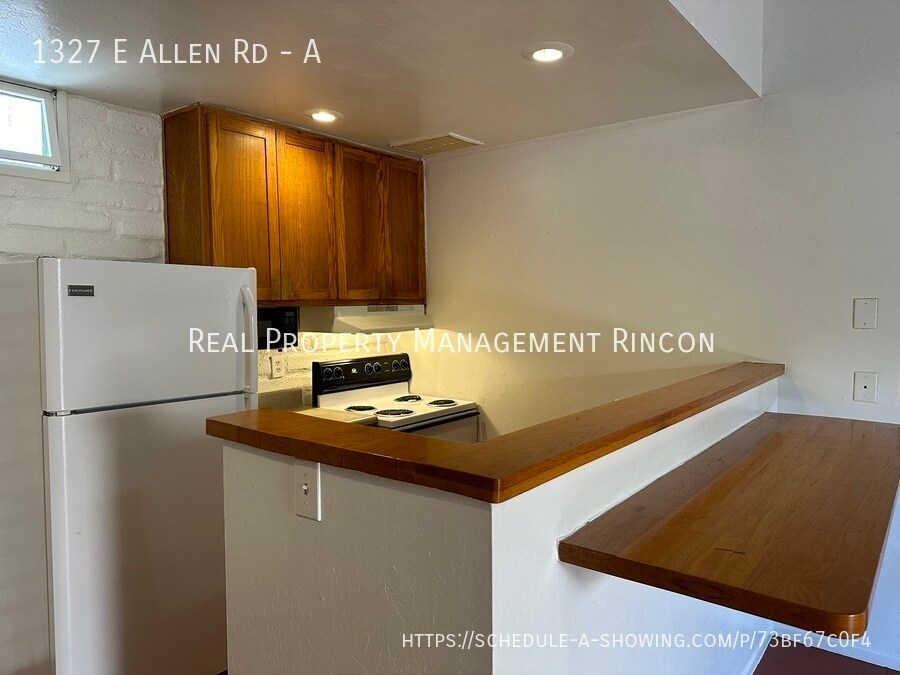 Building Photo - 1327 E Allen Rd
