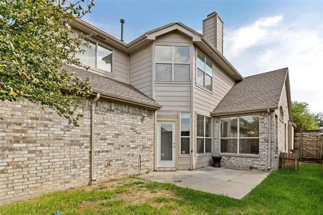 Building Photo - 2026 Camelot Dr