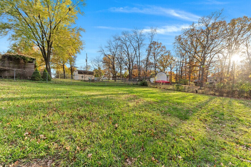 Building Photo - 25 W Ofallon Dr