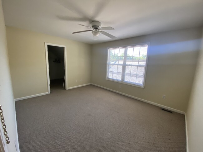 UNIT A: upstairs bedroom 1 - 407 Kentucky Ct
