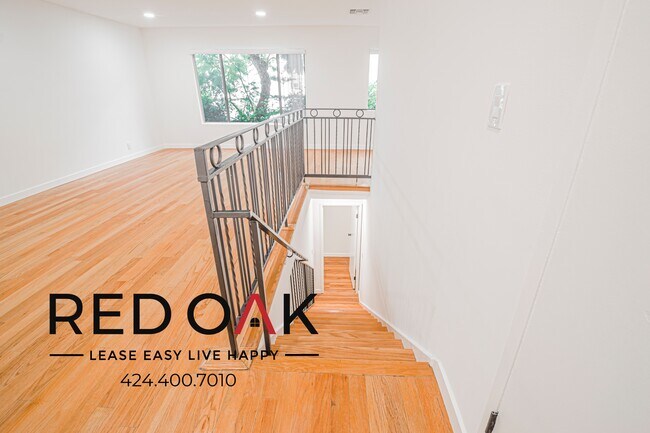 Building Photo - 463 S Maple Dr