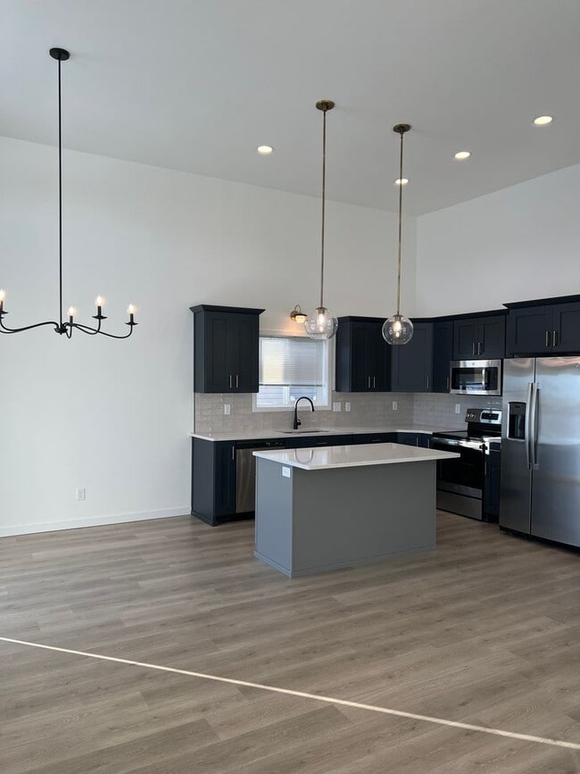 Building Photo - New 3 Bedroom/3 Bathroom House