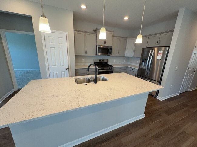 Building Photo - 4857 Osprey Pointe Dr