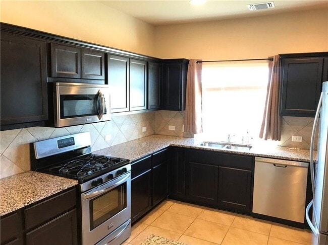 Building Photo - 6501 Kauai Ln