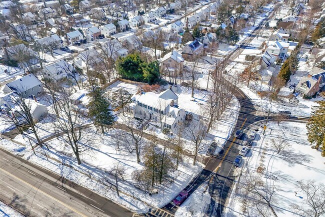 Building Photo - 1146 North Ave