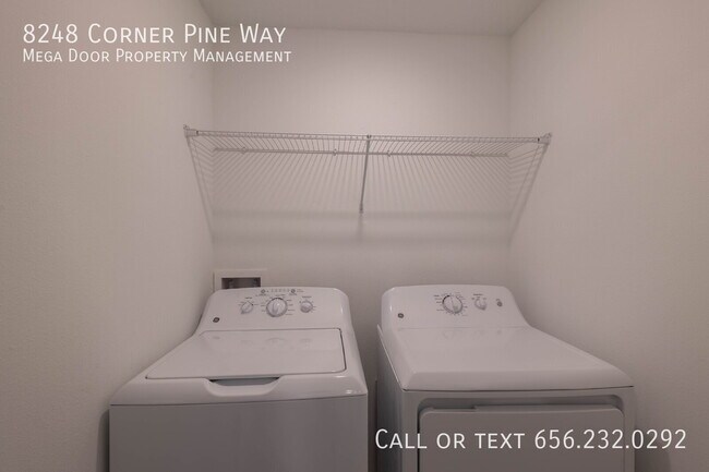 Building Photo - 8248 Cor Pne Wy