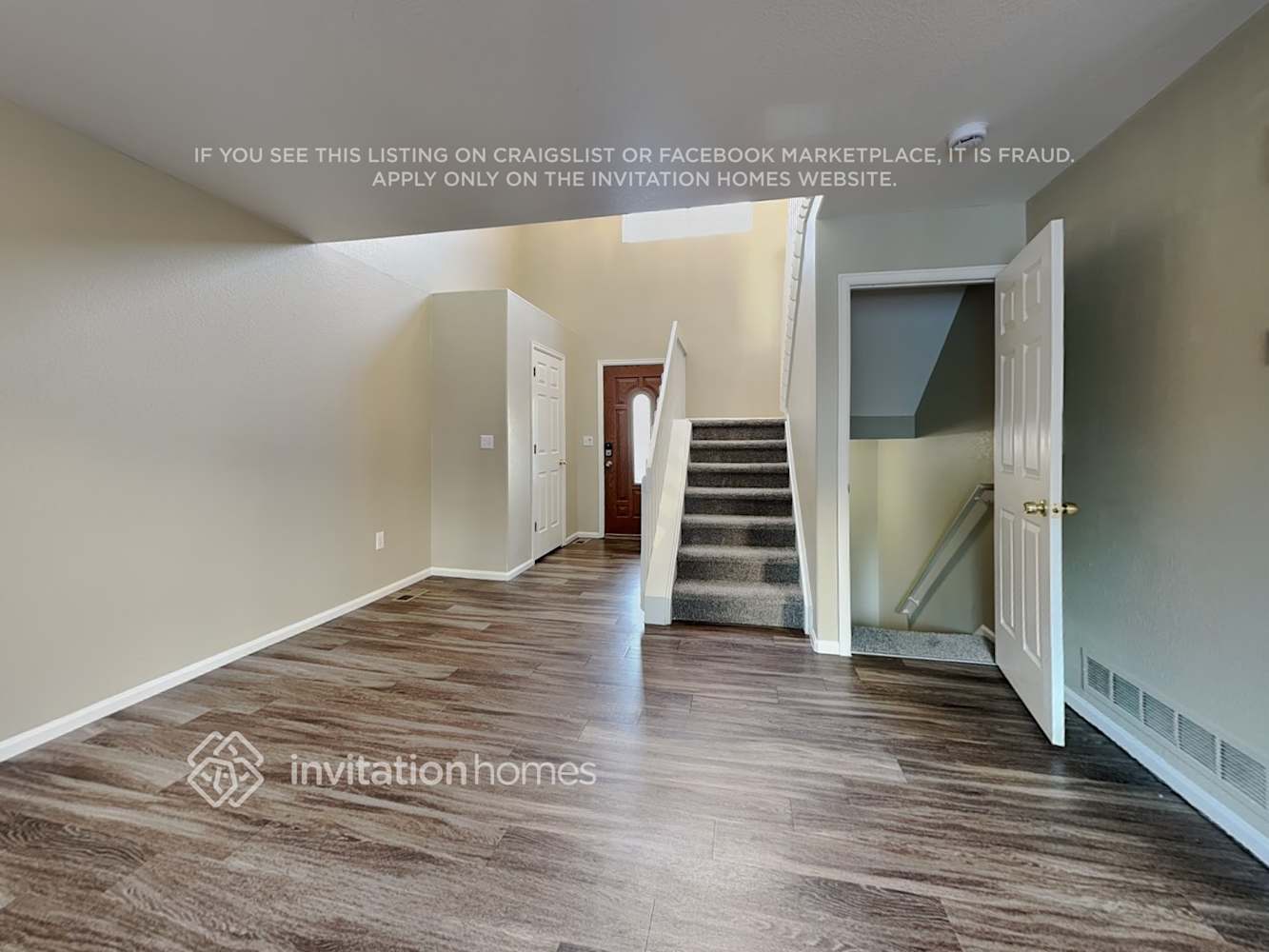 Building Photo - 4981 N Silverlace Dr