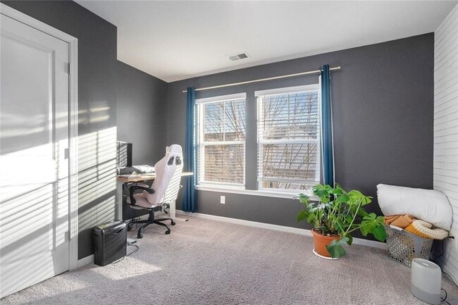 Building Photo - 5526 Donerail St