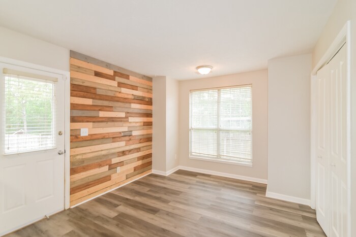Building Photo - 212 Millridge Dr