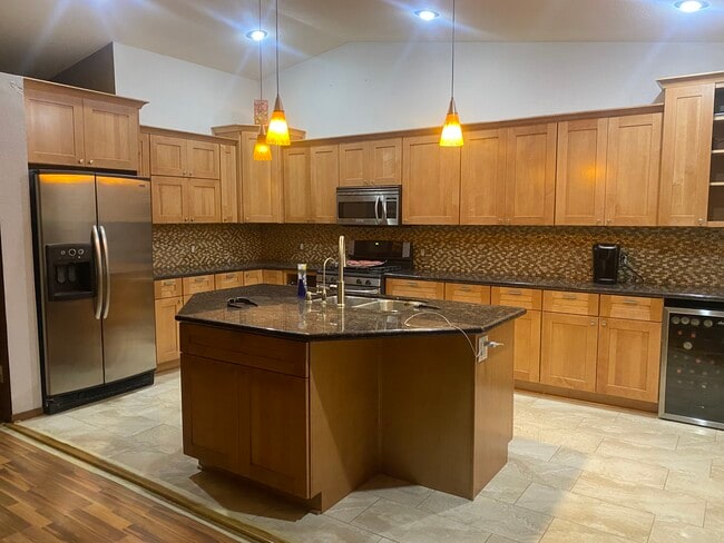 Building Photo - 7940 E Constant Pl