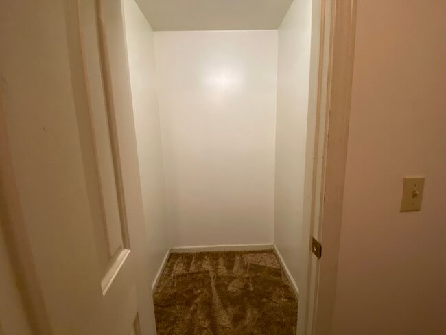 Storage/additional Closet - 505 Hawley Ave