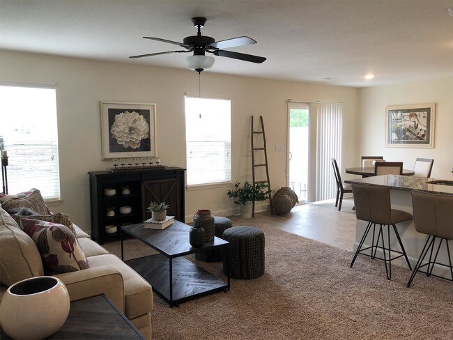 Building Photo - 19535 Mulberry Ln