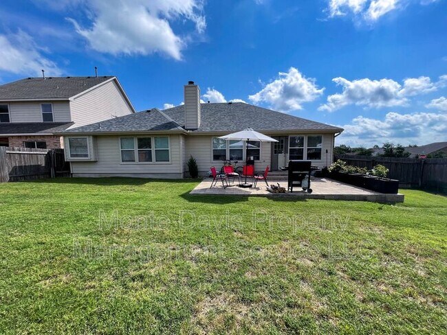 Building Photo - 120 Fred Couples Dr