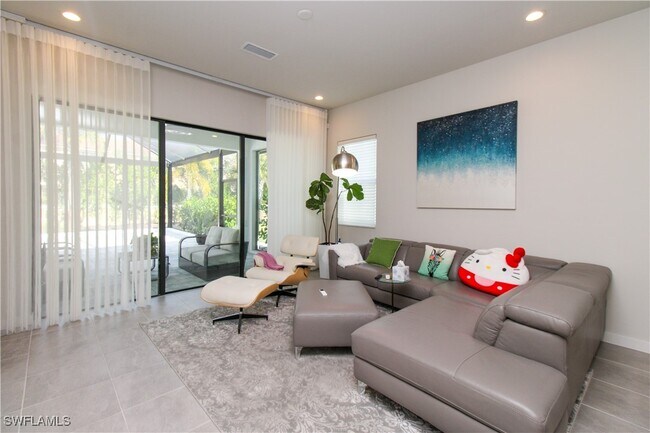 Building Photo - 14803 Loggerhead Dr