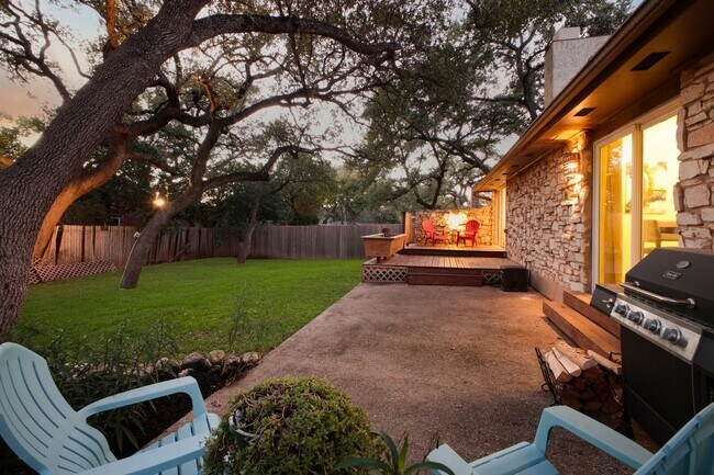 Building Photo - Woods of Shavano Dream