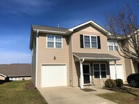 Building Photo - Updated End Unit Townhome with Garage