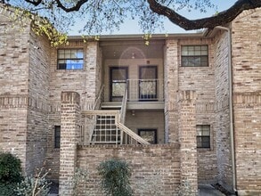 Building Photo - S276-Starcrest
