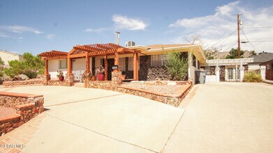 Building Photo - 356 Coral Hills Rd