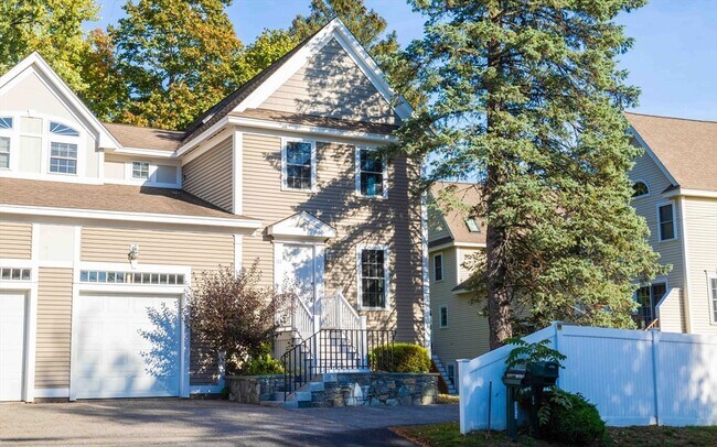 Primary Photo - 171 N Main St