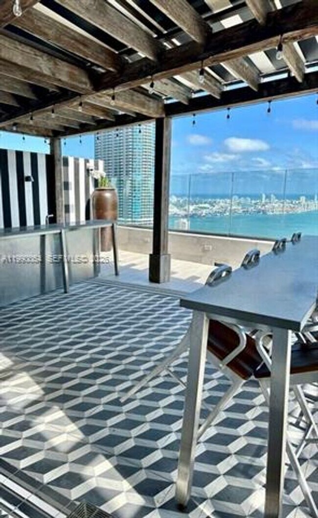 Building Photo - 1300 S Miami Ave