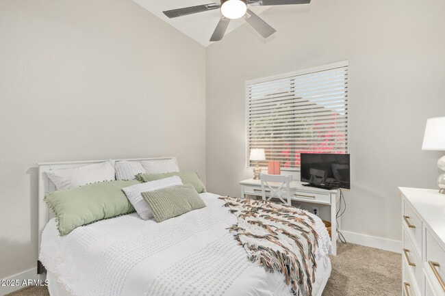 Building Photo - 9716 E Janice Way