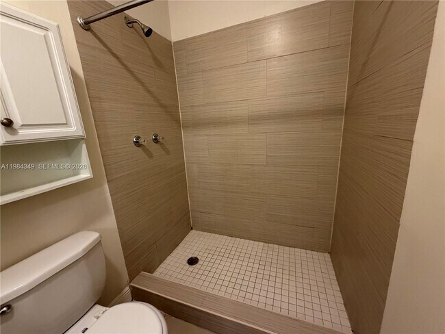 Building Photo - 808 NW 19th St