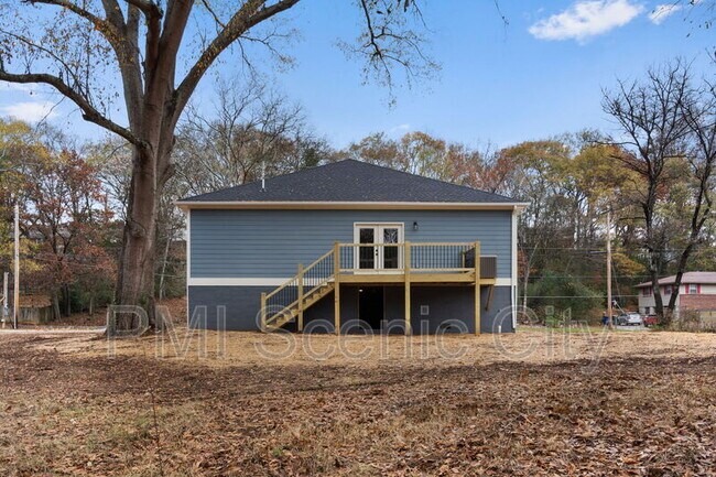 Building Photo - 1316 Gadd Rd