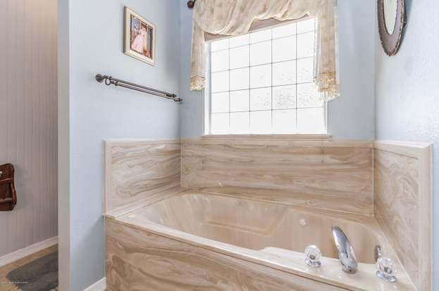Building Photo - 15702 Outback Trail