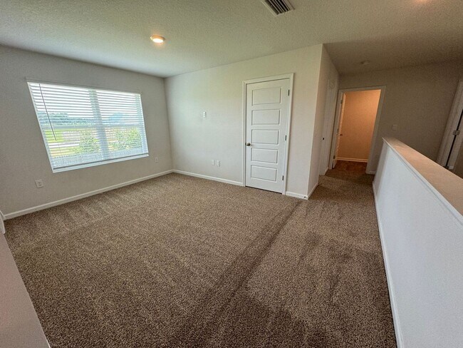 Building Photo - Pensacola/Beulah - Bridlewood - 5 bedroom,...