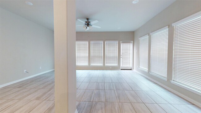 Building Photo - 519 Dr. Martin Luther King Jr. Dr.