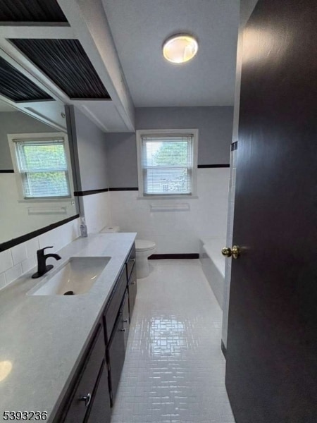 Building Photo - 130 Arlington Ave