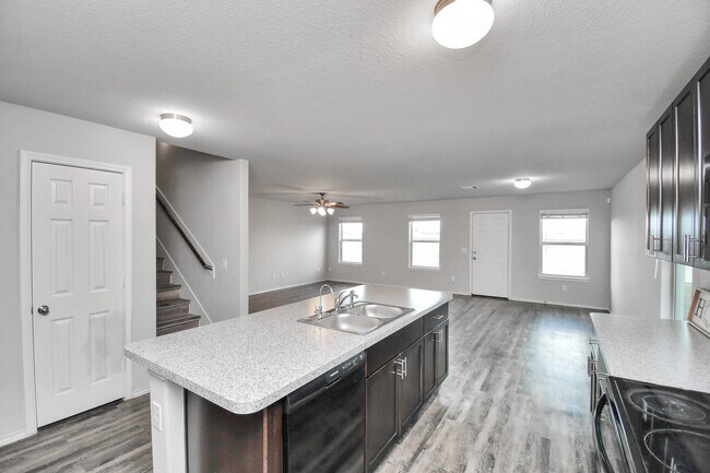 Building Photo - 5342 Prairie Dog Fork Ln