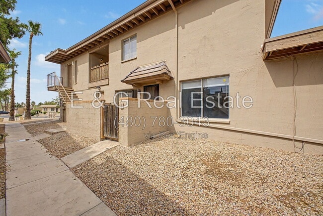 Building Photo - 17009 E Calle Del Oro