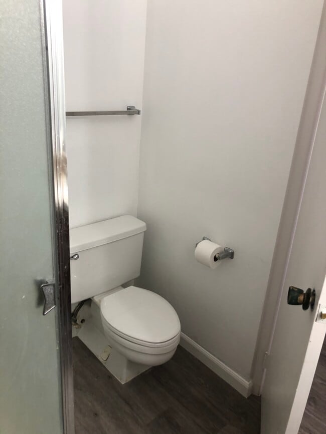 2nd bathroom toilet - 1255 Nuuanu Ave