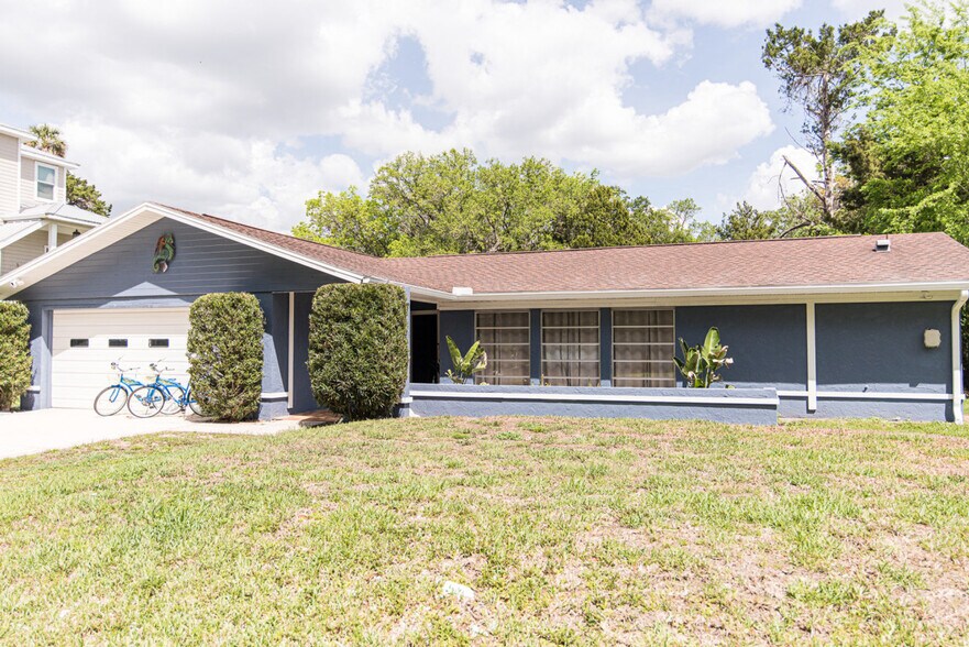 Building Photo - 3713 N Suwanee Pt